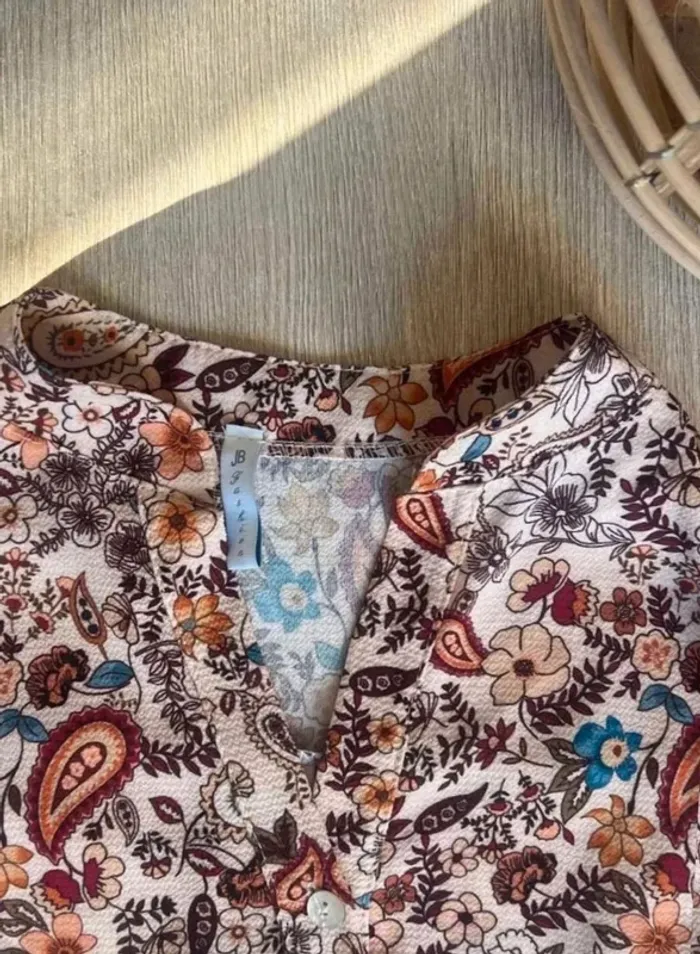 Blouse  fleurie  très  tendance - photo numéro 2