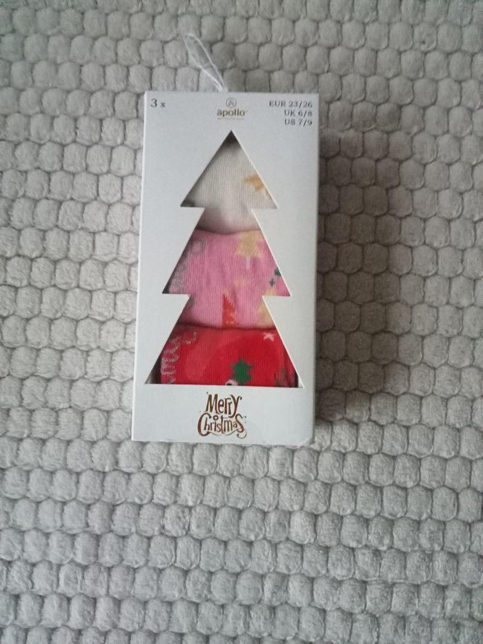 3 paires de chaussettes 23/26 - photo numéro 2