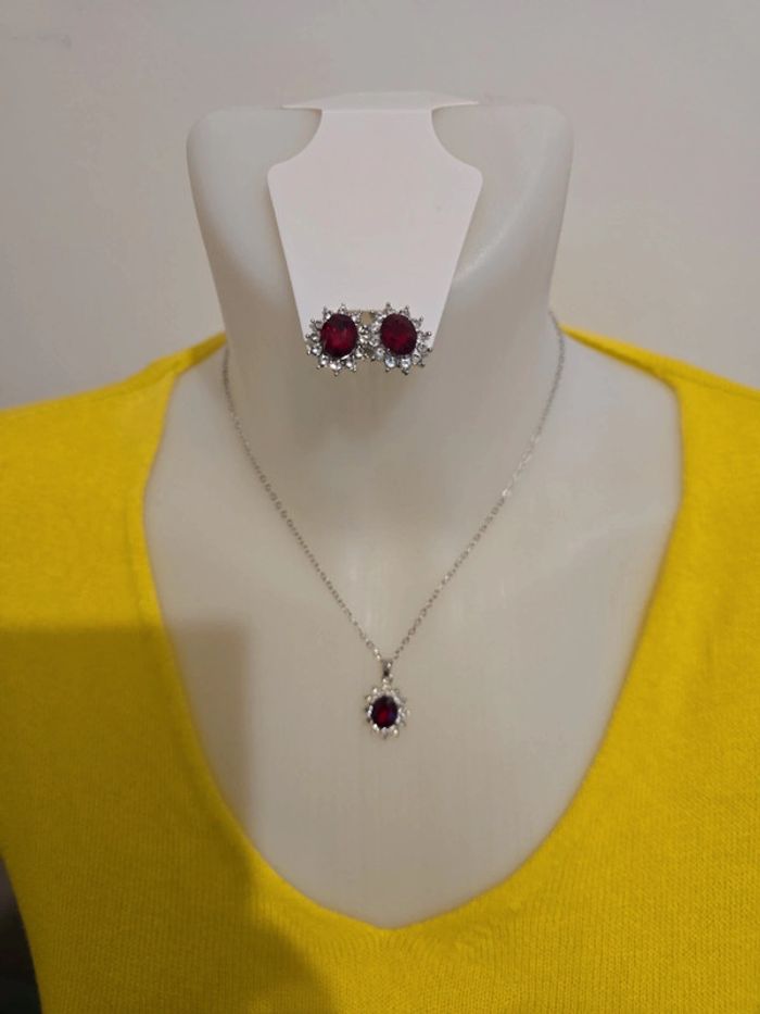 Magnifique ensemble bijoux neuf
