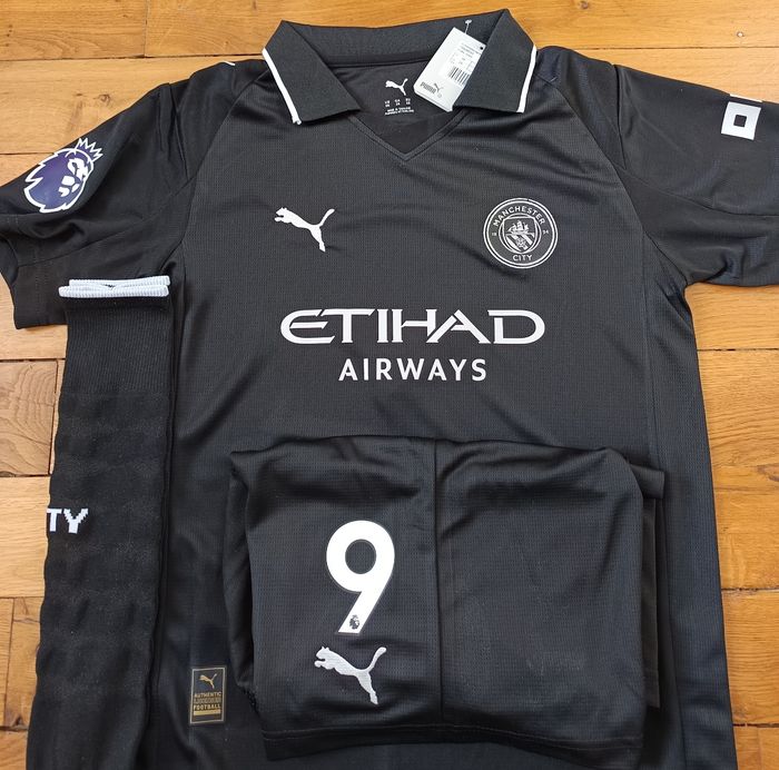 Kit football taille 8 ans Manchester City black away 2026 - photo numéro 2