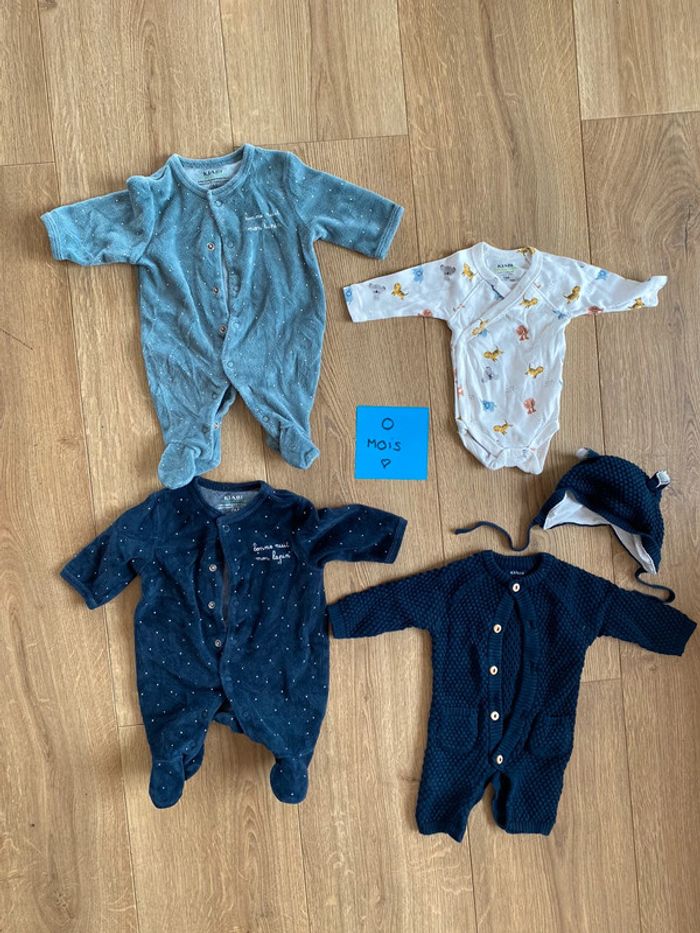 Lot vêtements bébé 0 mois