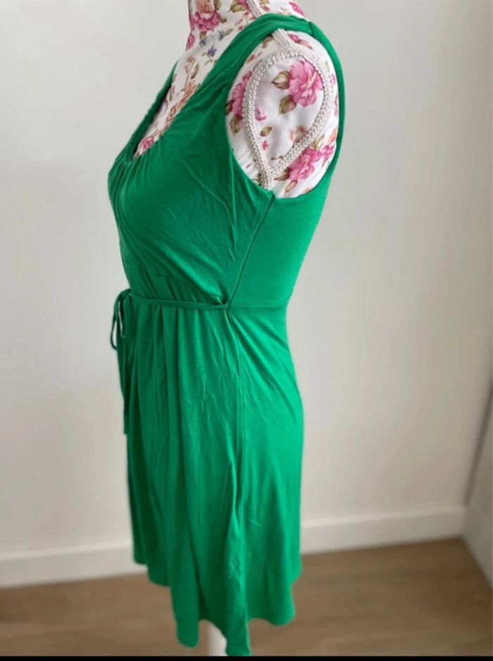 Robe fluide verte - photo numéro 3
