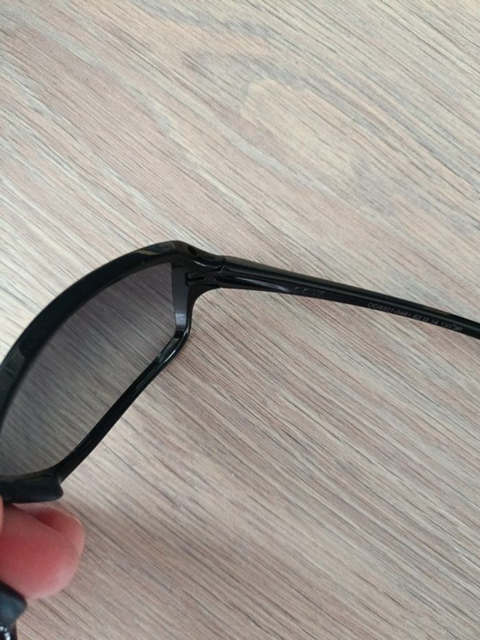 Lunettes Oakley femme neuves - photo numéro 6