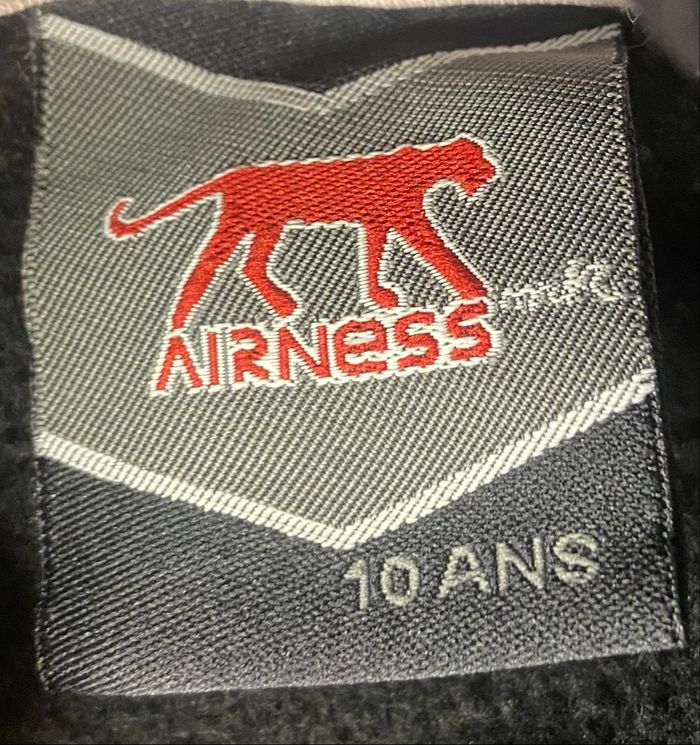 Pull à capuche »Airness »noir et blanc - photo numéro 4