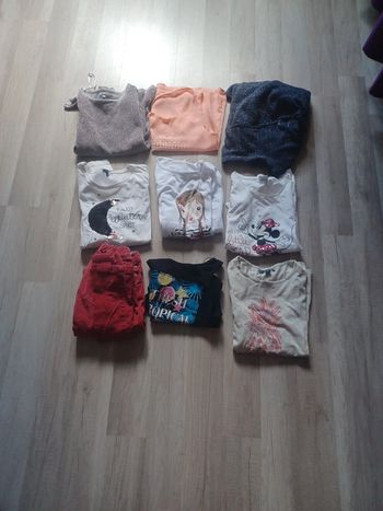 Lot de 9 vêtements pour fille d'été