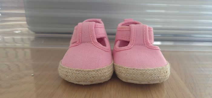Chaussons/ chaussure bébé - photo numéro 3