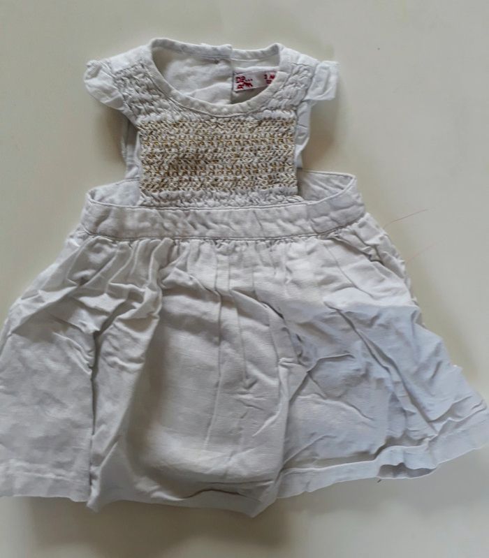 Robe et culotte 3 mois - photo numéro 2