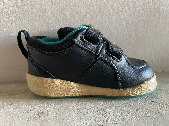 Basket "Nike" T 19.5 à scratchs - photo numéro 6