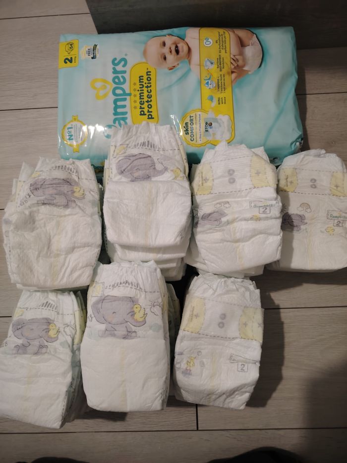 128 couches Pampers taille 2 - photo numéro 2