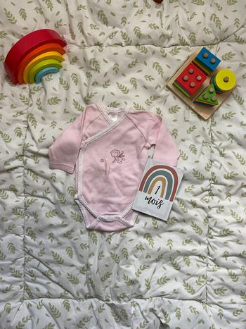 body manches longues rose ouverture devant 1 mois