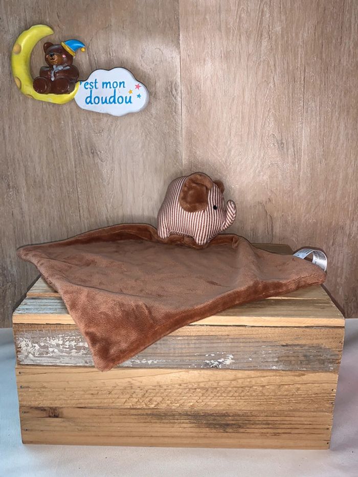ZEE05 doudou éléphant 🐘 zeeman - photo numéro 2