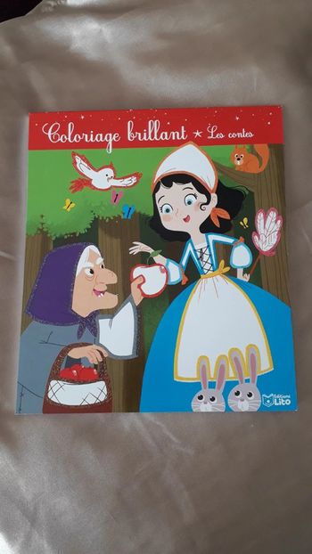 Livre de coloriages brillants - Le petit chaperon rouge