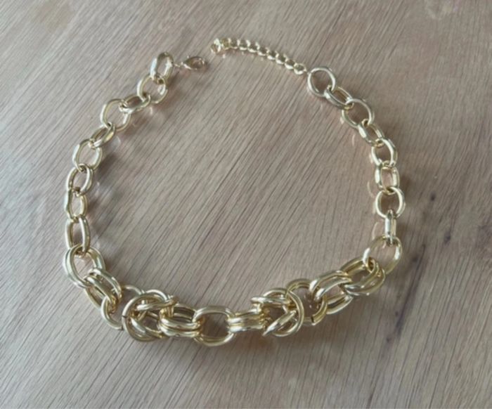 Collier