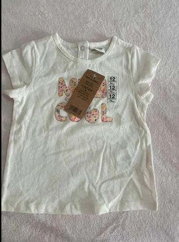 T-shirt neuf  tao  12 mois
