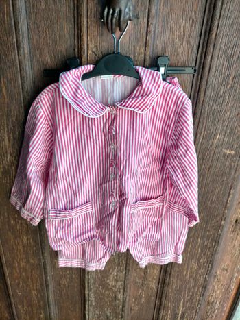 Ravissant pyjama brodé main 3 ans 