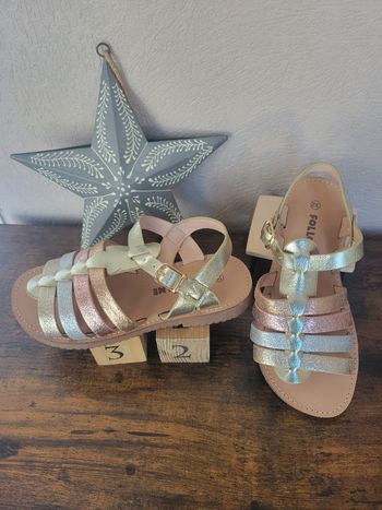 Sandale fille neuve