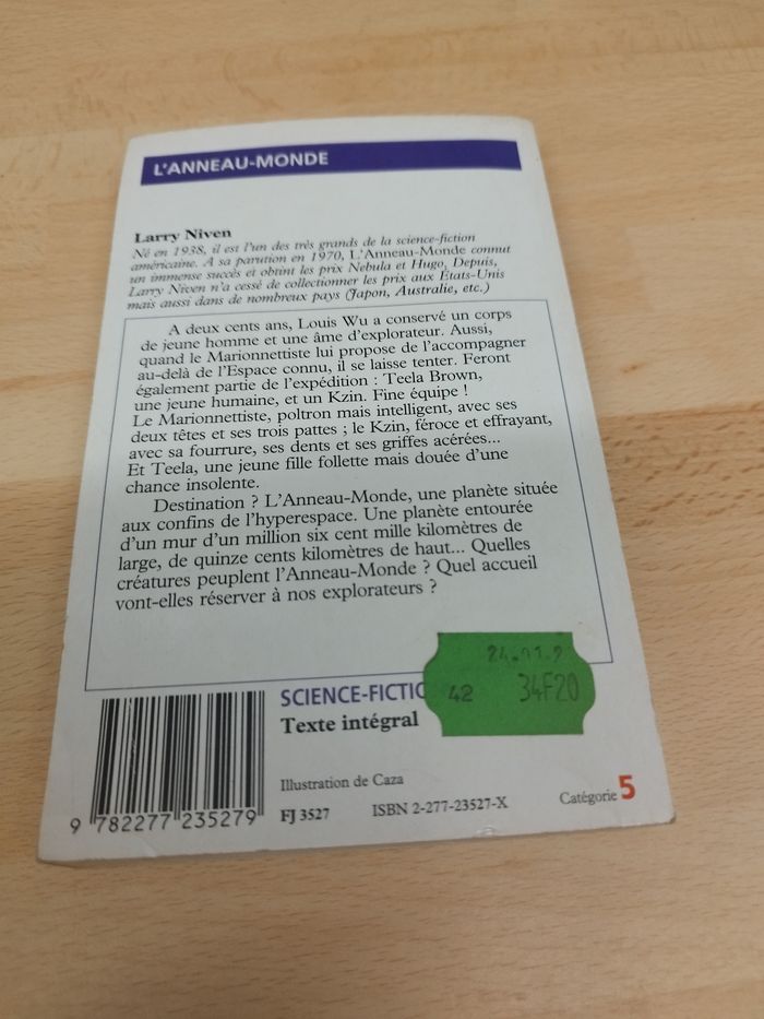 L'anneau-monde
- Auteur : Larry Niven - photo numéro 2