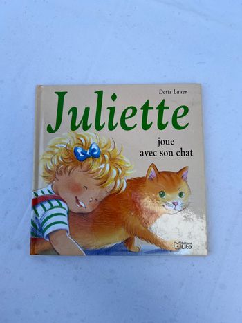 Livre -Juliette - Joue avec son chat
