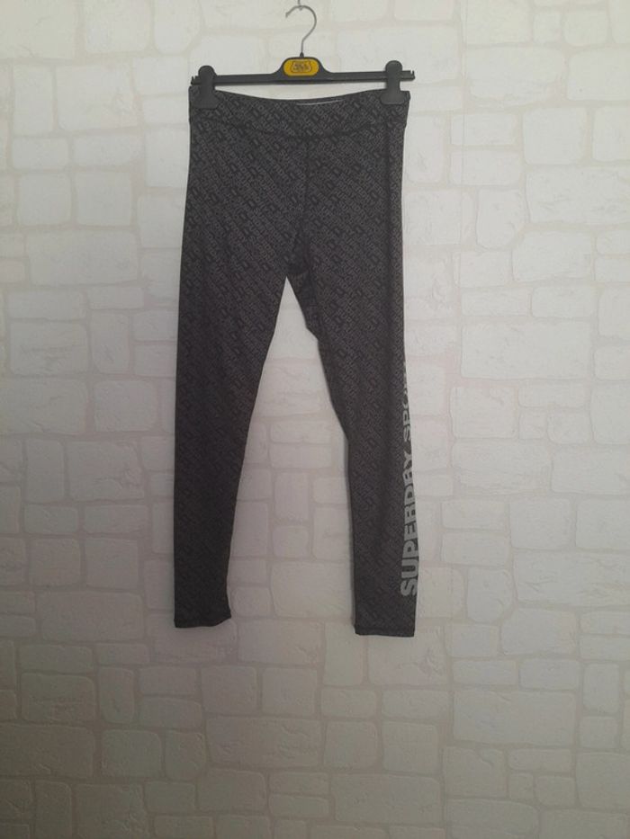Legging superdry Taille M
