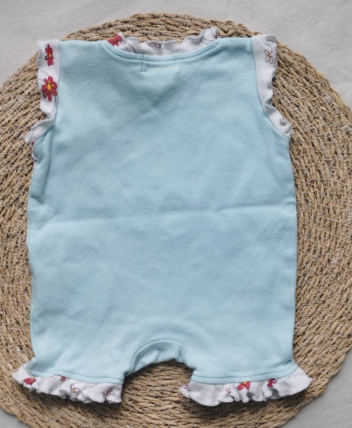 Combishort 👣 fille, do l'enfant, 1 mois - photo numéro 3