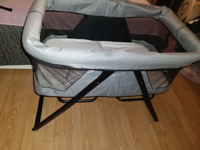 Lit de bébé portable - photo numéro 3