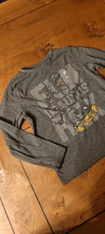 Maillot dinosaure manches longues 6 ans