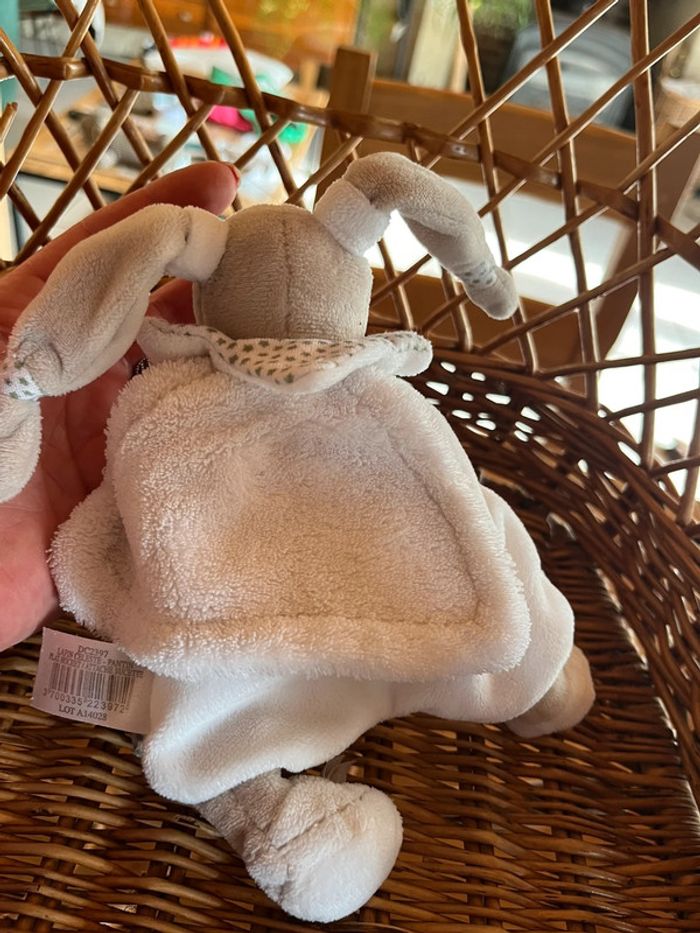 Doudou lapin attache tétines - photo numéro 5