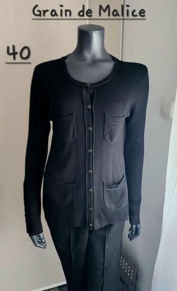 Très joli gilet femme taille L 40