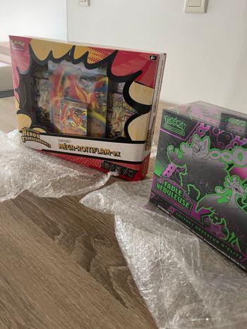 ETB FABLE NEBULEUSE + coffret mega roitiflam ex