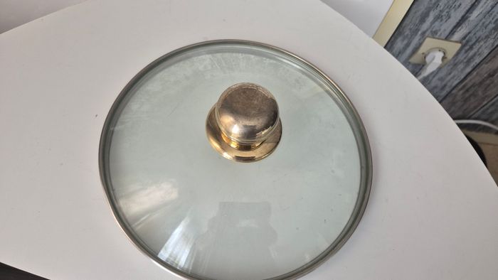 Couvercle en verre avec poignée - photo numéro 2