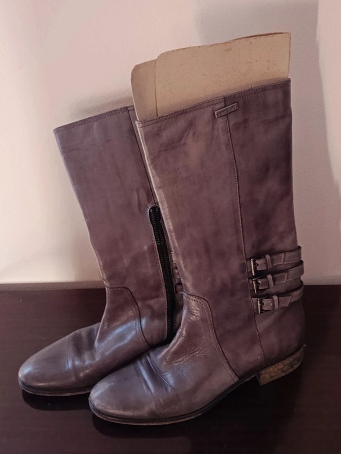 Bottes en cuir Ann Tuil Taille 38