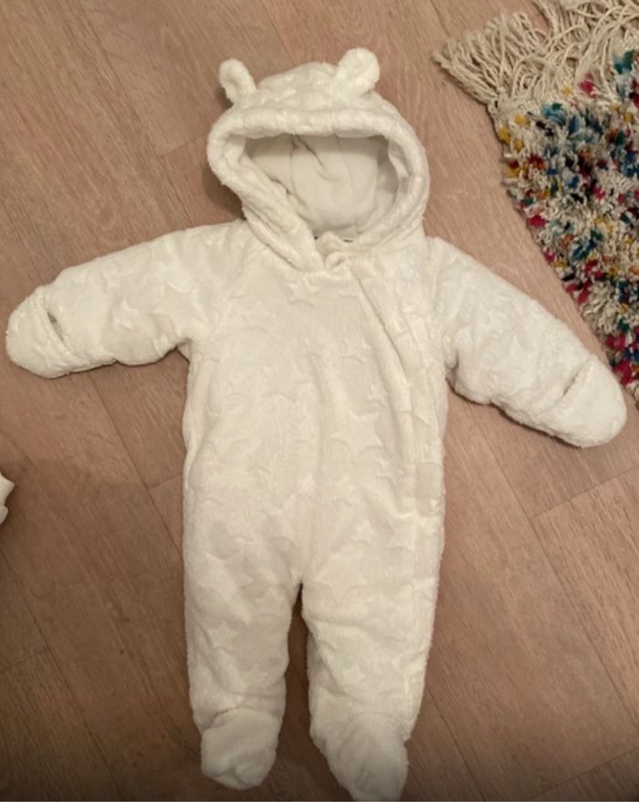 Combinaison bébé - photo numéro 3