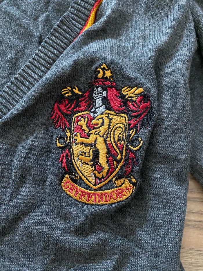 Gilet anthracite Harry Potter Gryffondor Txs - photo numéro 6