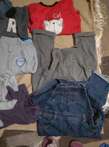 Lot de vêtements garçon