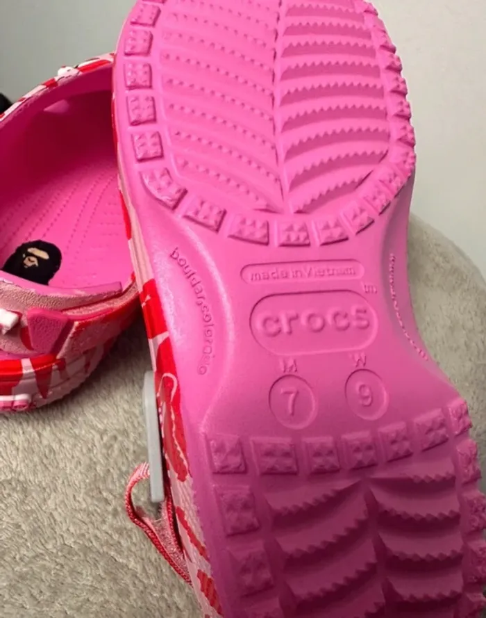 Crocs BAPE rose camo 40 - photo numéro 5