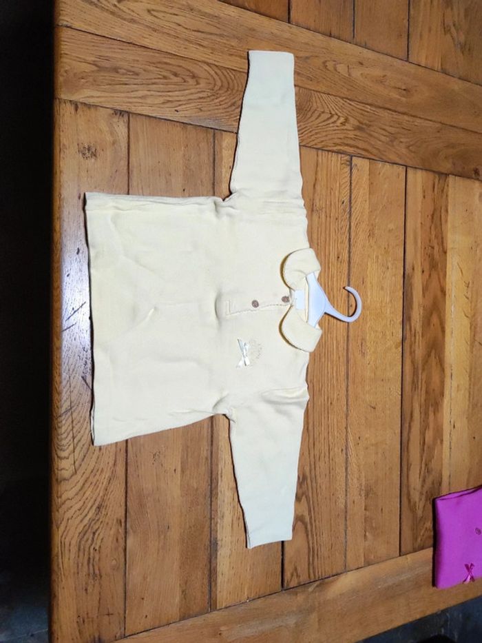 Pull jaune 3ans - photo numéro 2