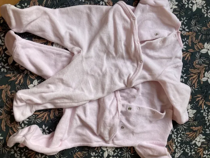 Lot 2 pyjama absorba 3 mois - photo numéro 3
