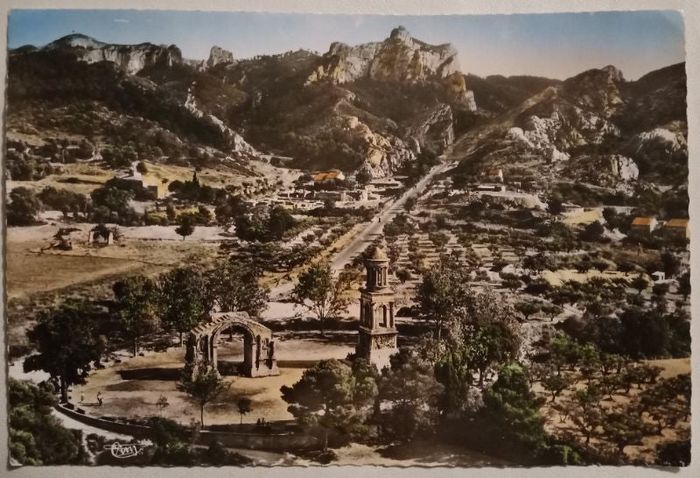 Grande carte postale St Rémy de Provence (Bouche du Rhône)