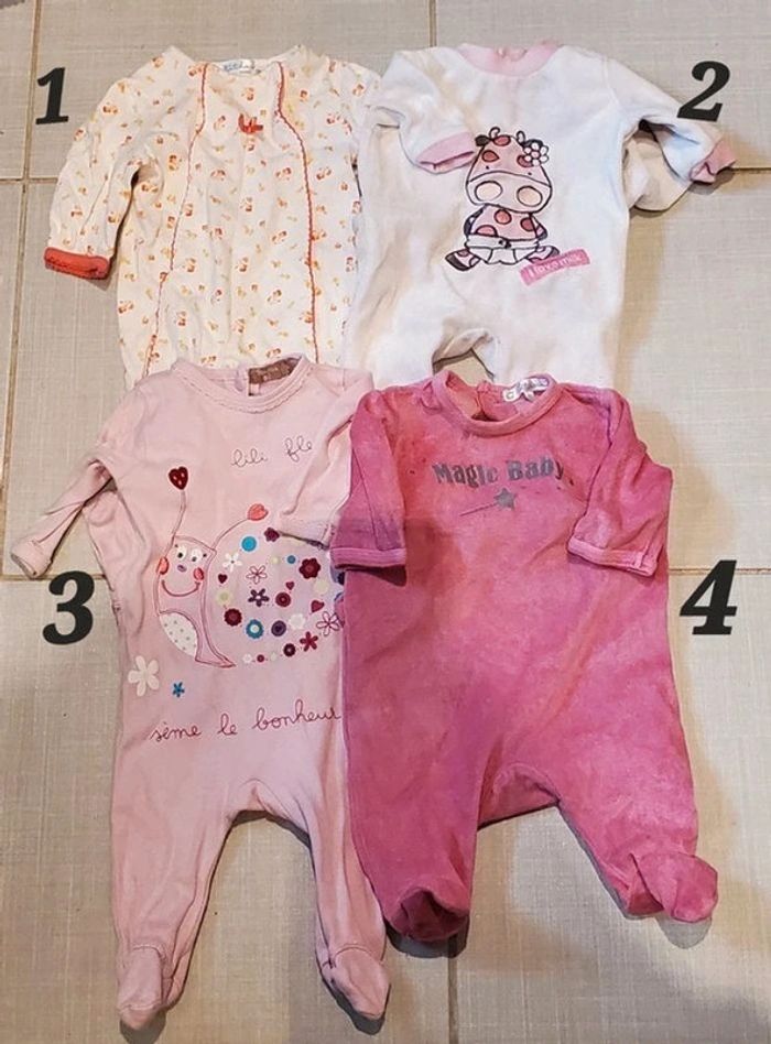 Lot pyjamas 1 mois