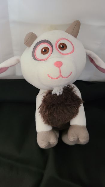 Minions - Chèvre en Peluche avec Poitrine Noire Whitehouse Leisure