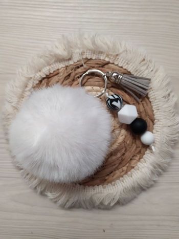 Porte clé pompon