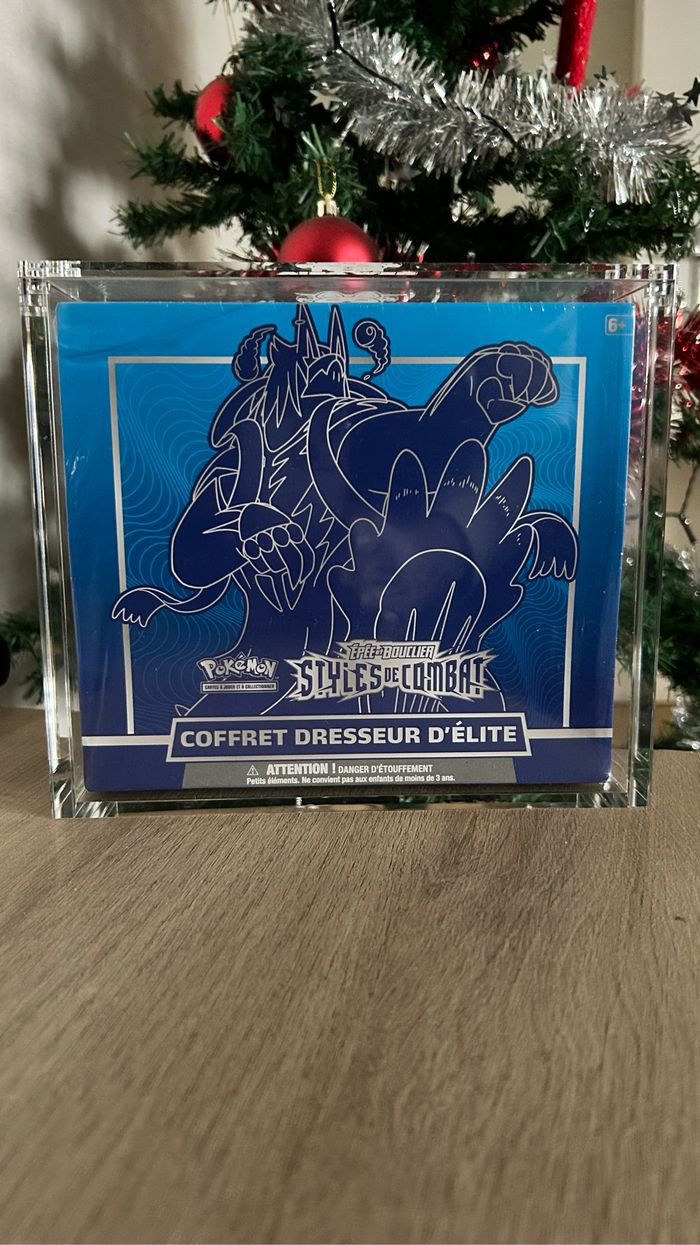 Pokémon Etb Eb05 Style de combat Bleu + Plexi