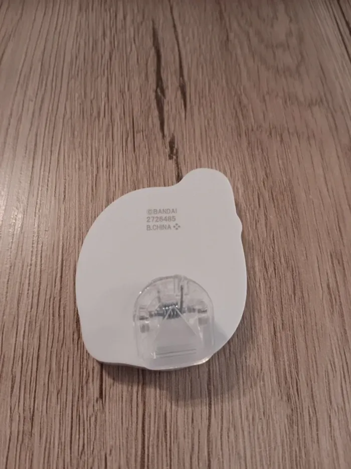 Badge pince tamagochi - photo numéro 2