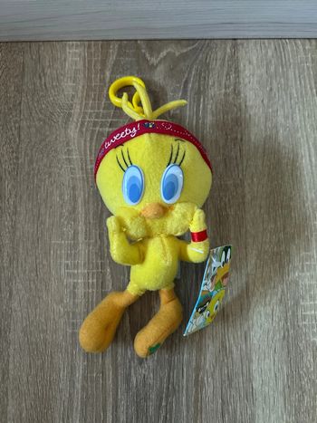 Peluche Tweety Looney tunes / stuffed animal Tweety / neuf avec étiquette / new