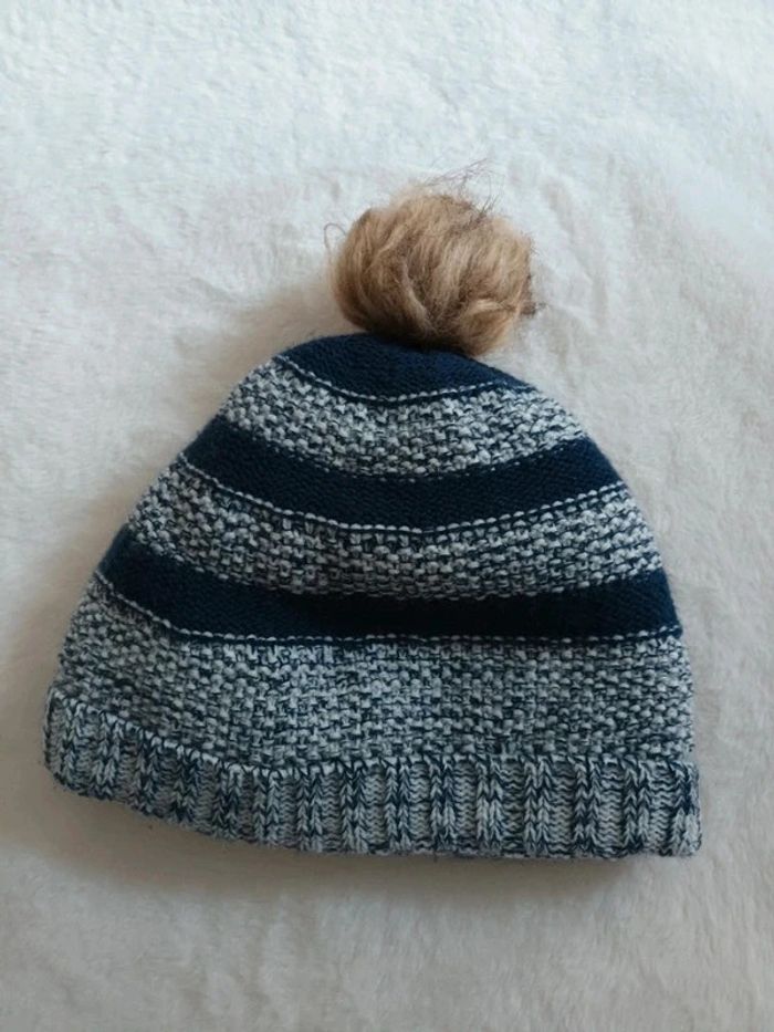 Bonnet marine & blanc avec pompon très chaud intérieur fourré polaire taille 54 / 55 - photo numéro 2