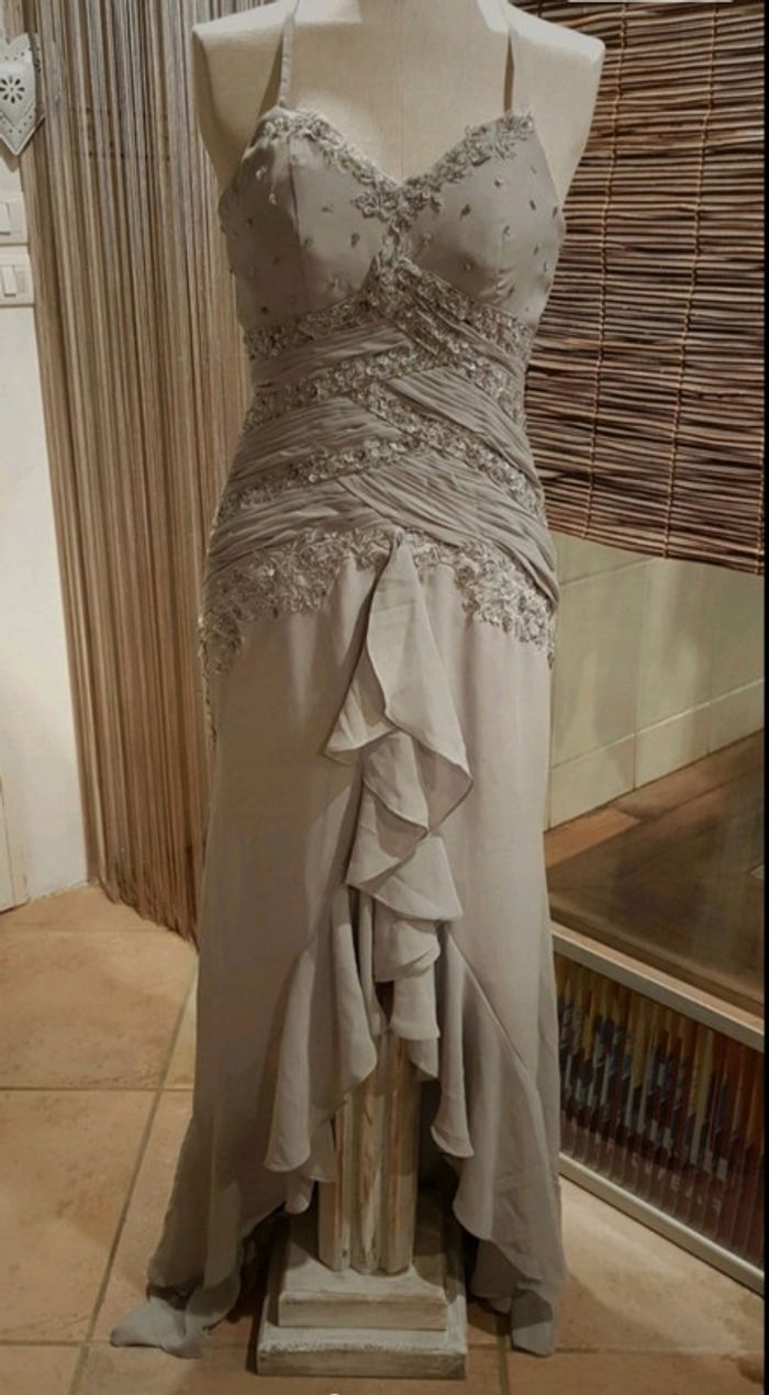 Robe de cérémonie taille 38