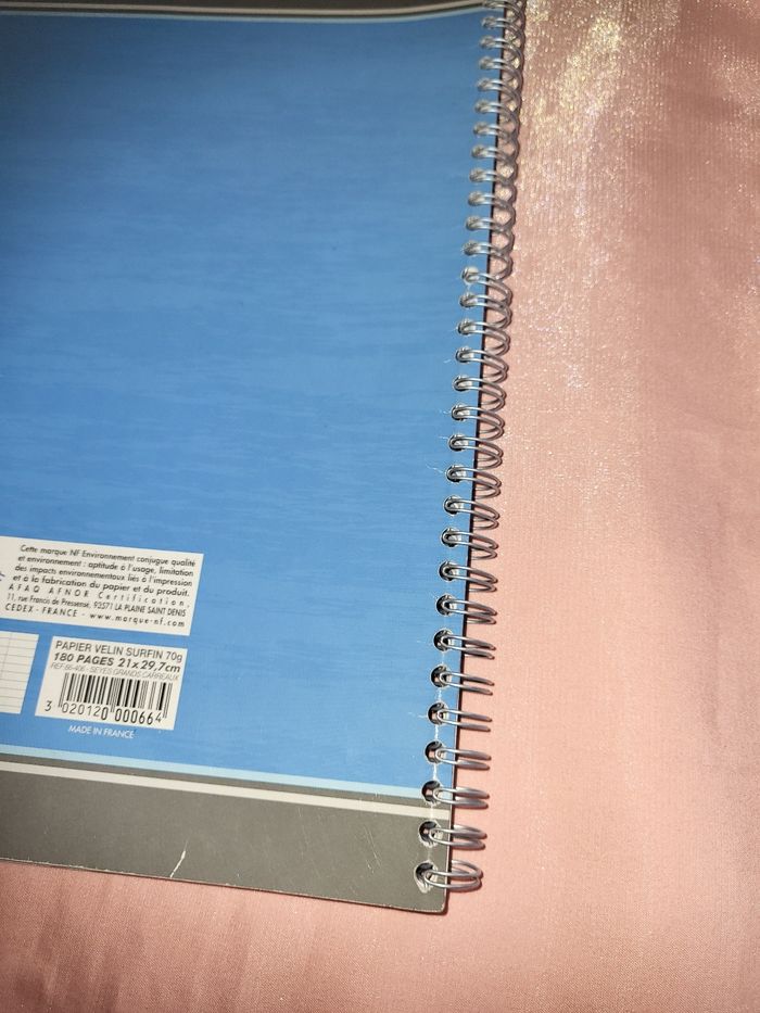 Grand cahier grand carreaux CONQUERANT 180 PAGES - photo numéro 2