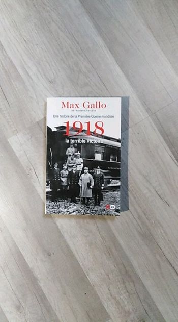 Livre la terrible victoire