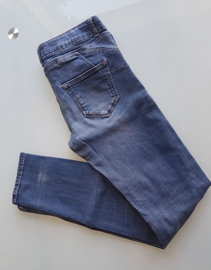 Jeans skinny kiabi taille s - photo numéro 3