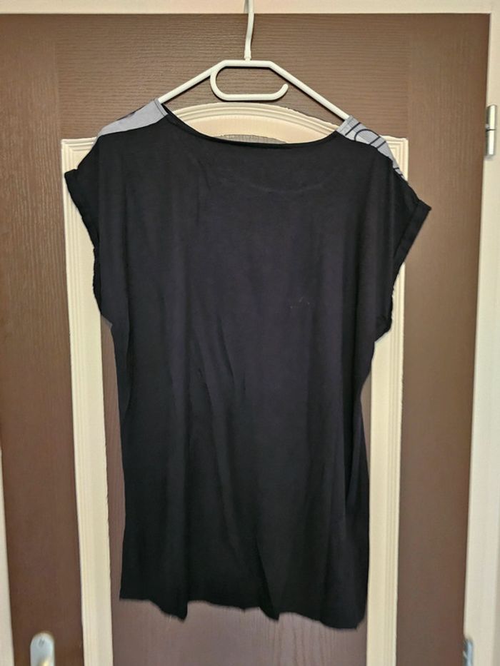 Tee-shirt - photo numéro 3